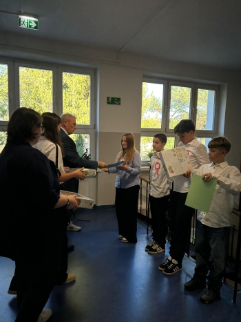 Zdjęcie WhatsApp 2025-11-12 o 21.01.20_2a98053a