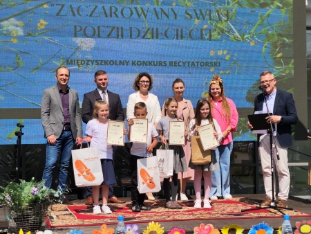 V  Międzyszkolny Konkurs Recytatorski    „Zaczarowany świat poezji dziecięcej”